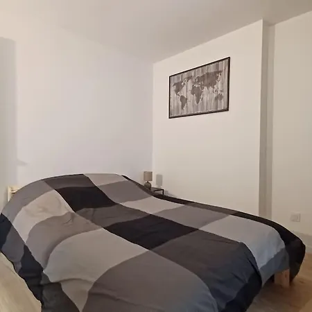 T2 Cozy Refait A Neuf A Apartament